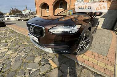 Цены Volvo V90 Cross Country Дизель