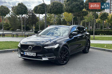 Цены Volvo V90 Cross Country Дизель