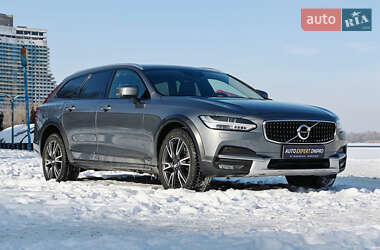 Цены Volvo V90 Cross Country Дизель