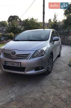 Ціни Toyota Verso Дизель