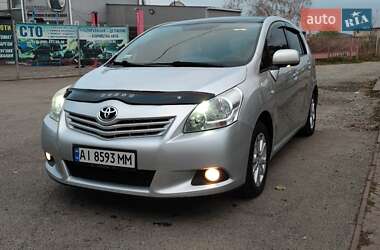Цены Toyota Verso Дизель