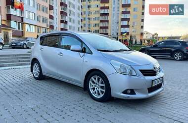 Ціни Toyota Verso Дизель