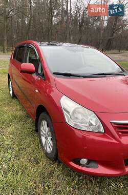 Ціни Toyota Verso Дизель