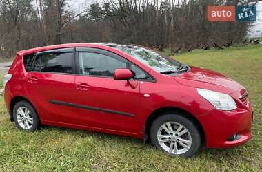 Ціни Toyota Verso Дизель