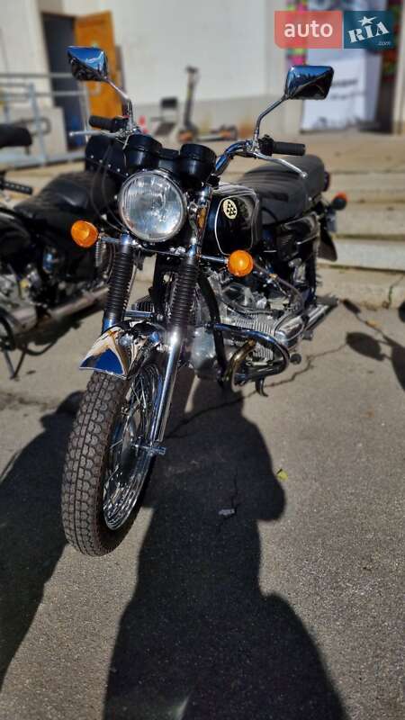 Дніпро (КМЗ) 8.157-01