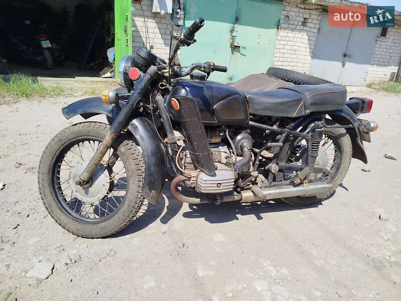 Мотоцикл з коляскою Днепр (КМЗ) Днепр-16