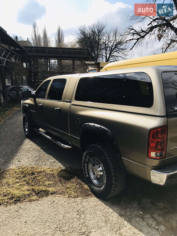 Внедорожник / Кроссовер Dodge 2006 в Сокирянах