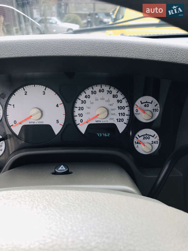 Внедорожник / Кроссовер Dodge 2006 в Сокирянах