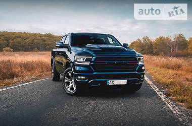 Dodge  LARAMIE eTorg  2019