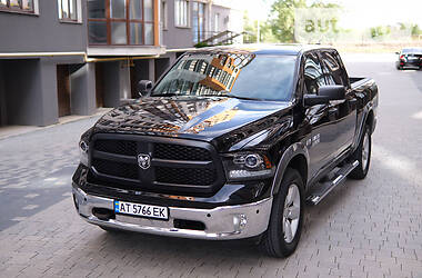 Dodge   2013