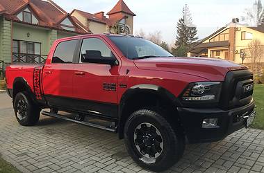 Dodge  HEMI 6.4 LITER HEAVI 2017