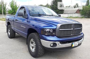 Dodge  SLT 2004