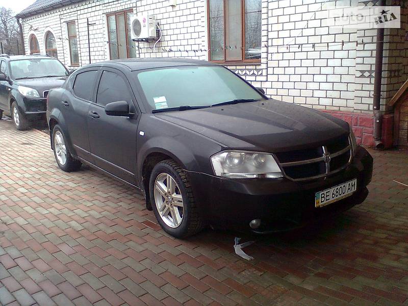 Dodge Avenger 2008 года