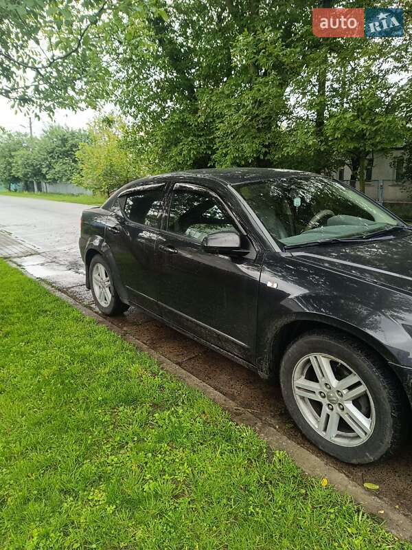 Седан Dodge Avenger 2007 в Вышгороде
