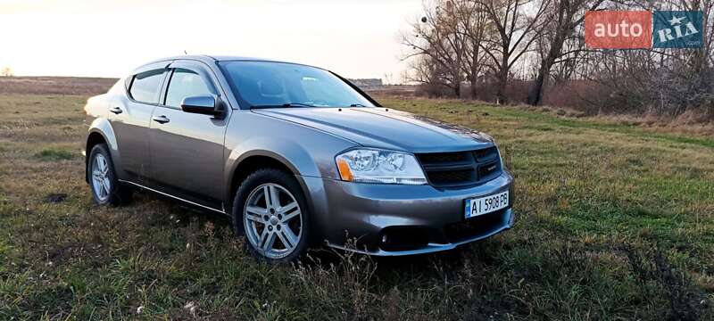 Dodge Avenger