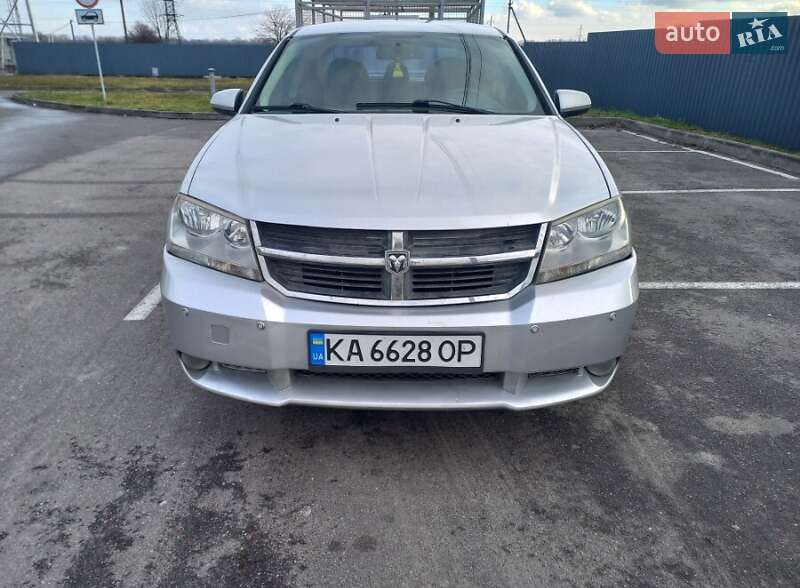 Dodge Avenger