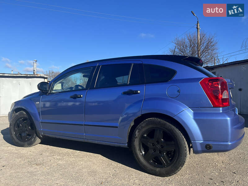 Внедорожник / Кроссовер Dodge Caliber