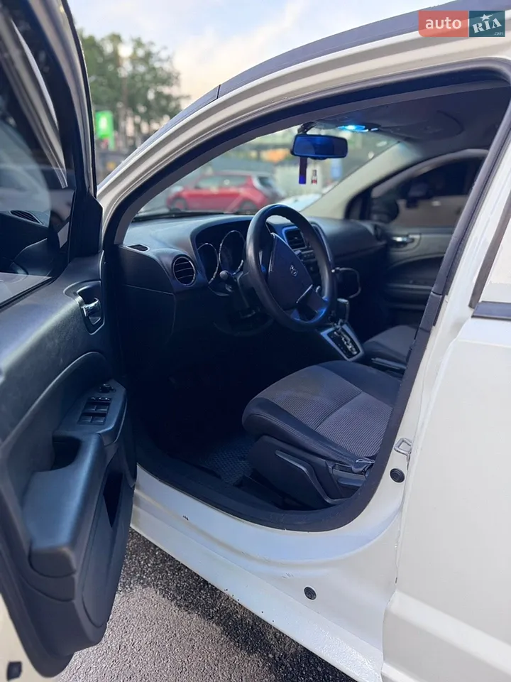2011 Dodge Caliber - мініатюра 5