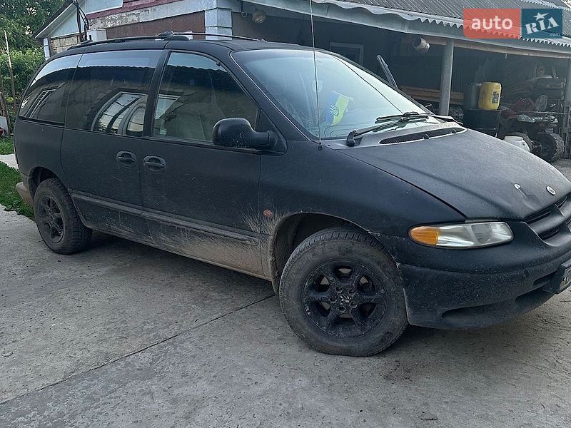 Dodge Caravan 1999