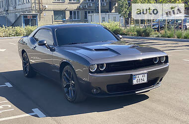 Dodge Challenger  2019