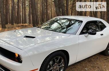 Dodge Challenger GT  AWD 2017