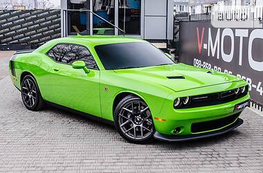 Dodge Challenger RT 6.4HEMI 2017