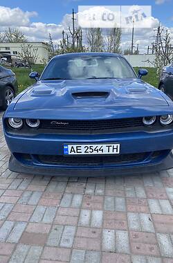 Dodge Challenger  2020