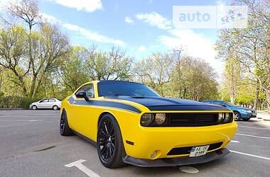 Dodge Challenger SXT Plus 2012