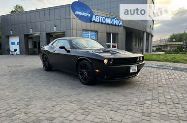 Dodge Challenger  2017