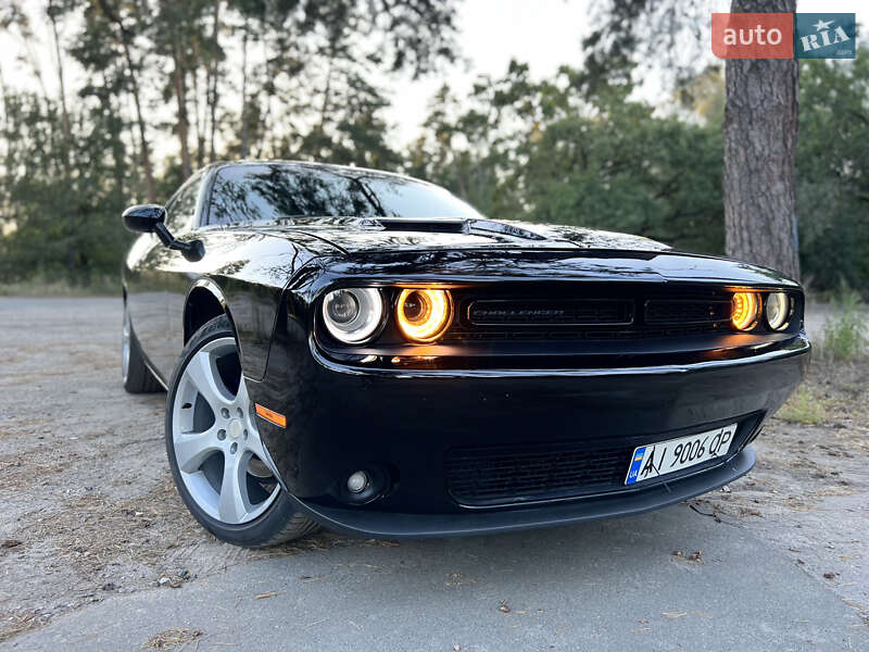 Dodge Challenger