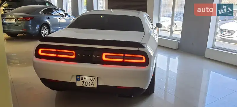 Dodge Challenger 2016