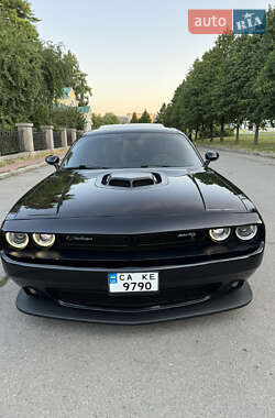 Dodge Challenger  2020