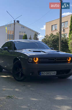 Dodge Challenger  2017