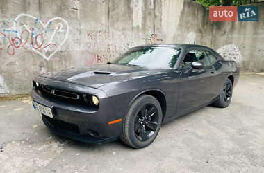 Dodge Challenger  2019
