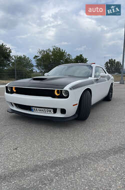 Dodge Challenger  2016