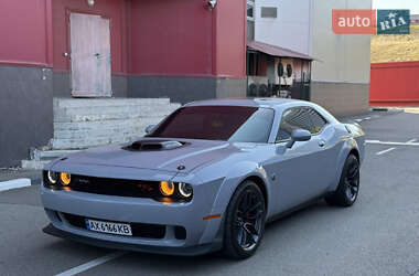 Dodge Challenger  2021