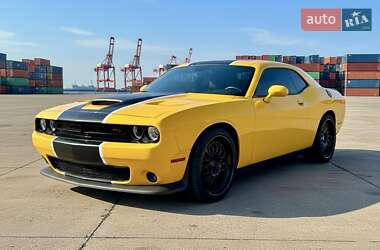 Dodge Challenger  2020
