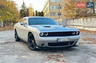 Dodge Challenger  2021