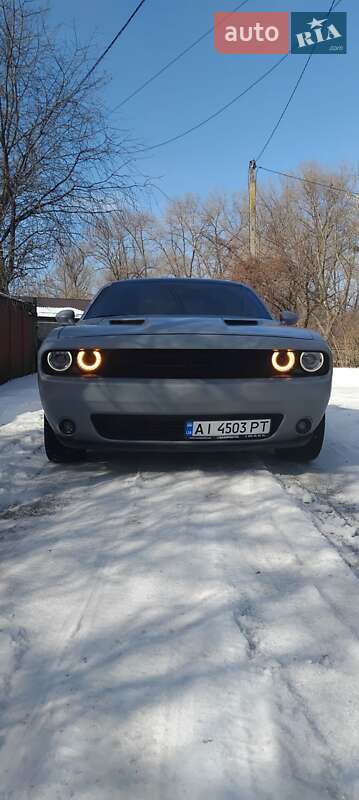 Dodge Challenger 2020