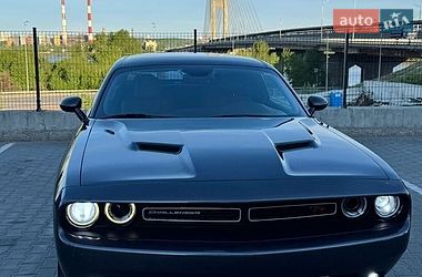 Dodge Challenger  2016