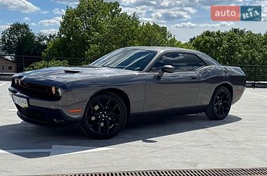Dodge Challenger 2019