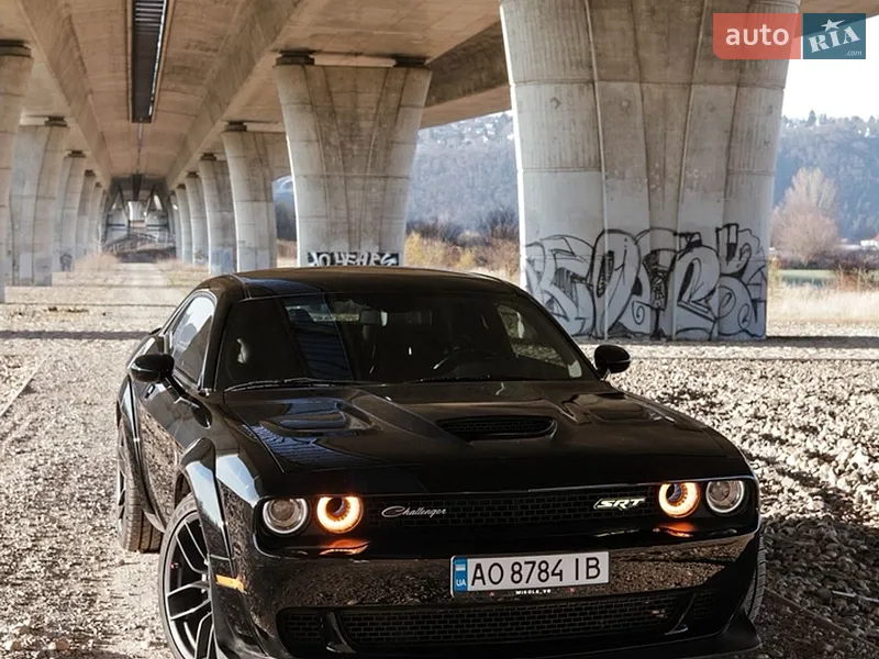 Dodge Challenger 2021