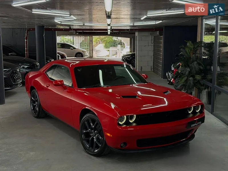 Dodge Challenger 2019