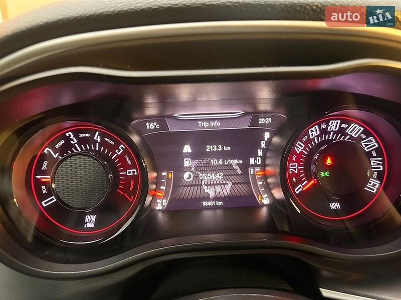 Купе Dodge Challenger 2019 в Львове