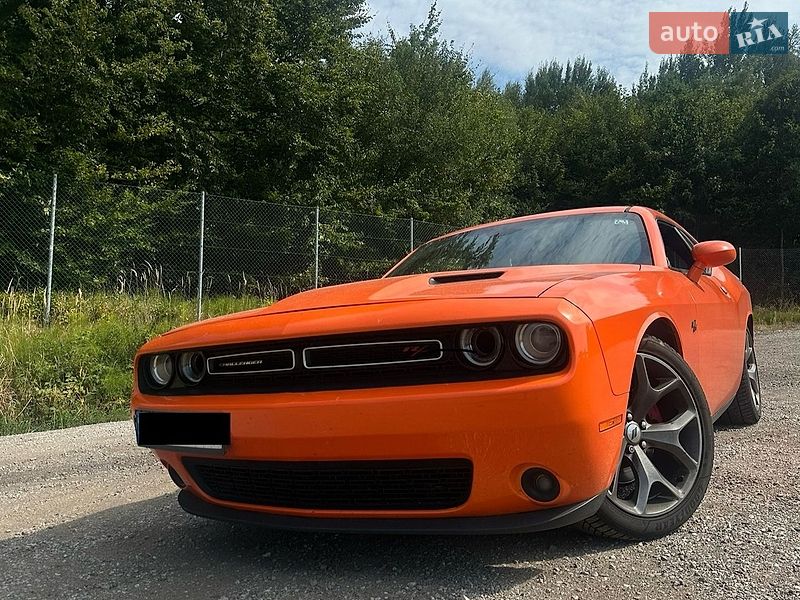 Купе Dodge Challenger 2016 в Харькове