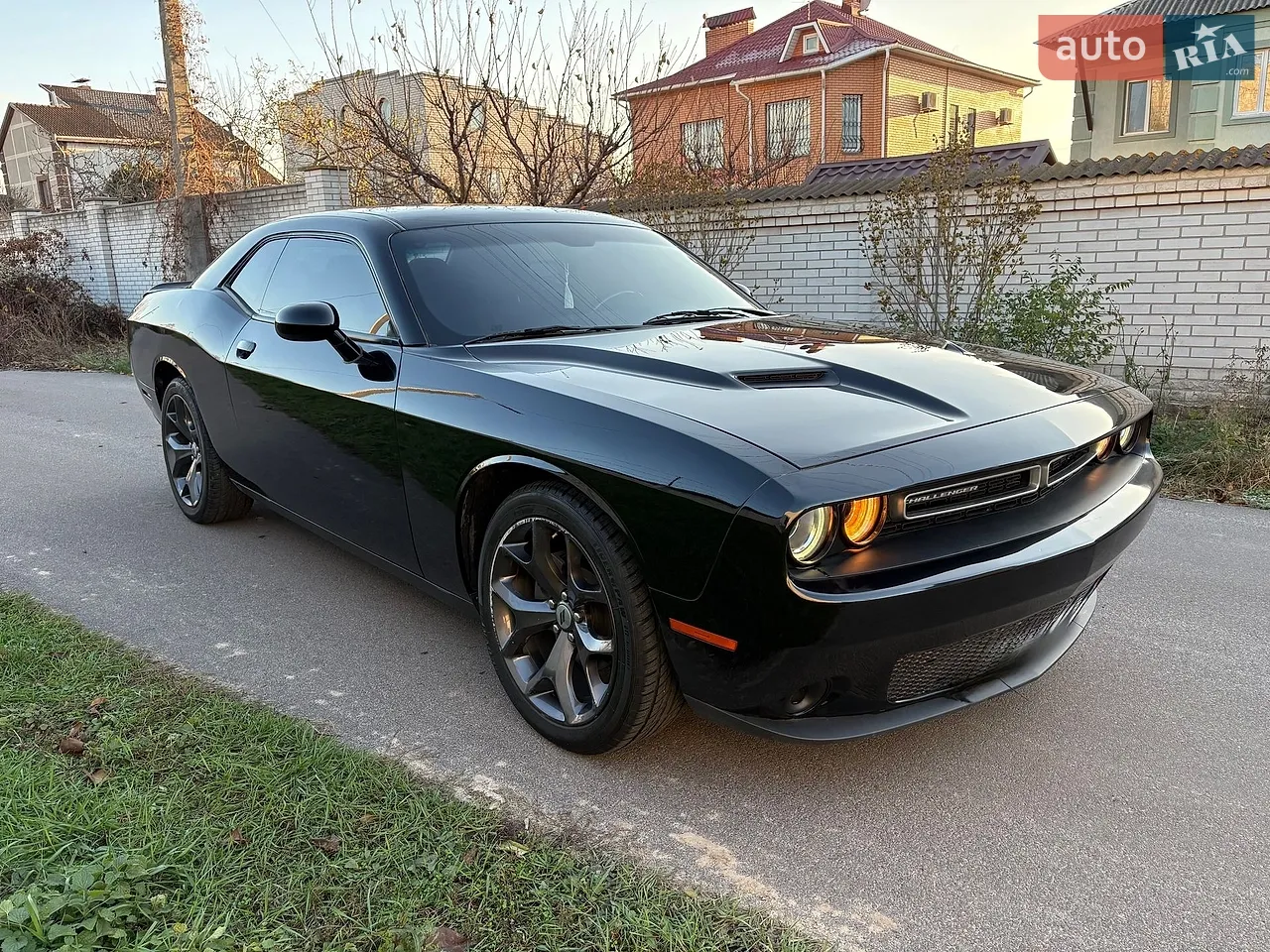 2017 Dodge Challenger - мініатюра 3