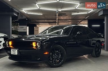 Dodge Challenger  2017