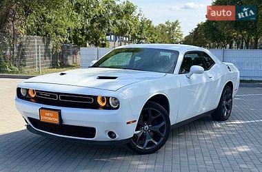 Dodge Challenger  2019