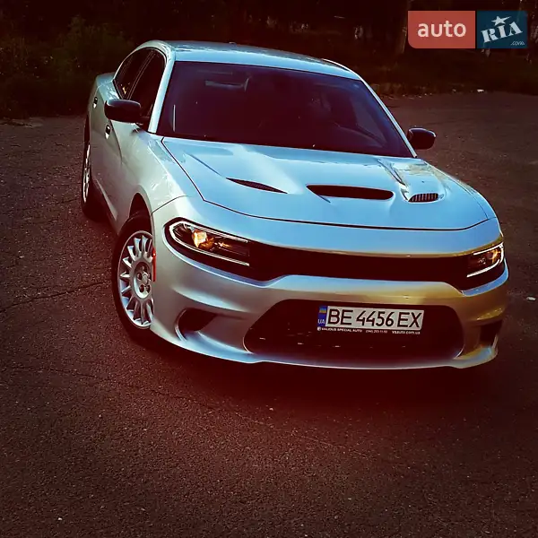 Dodge Charger 2019