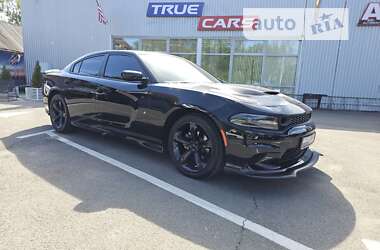 Dodge Charger  2017